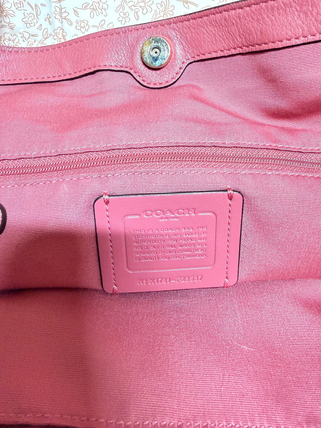 Coach Pink Pebbled Leather Crossbody Shoulder Bag Convertible Tote Purse F35837