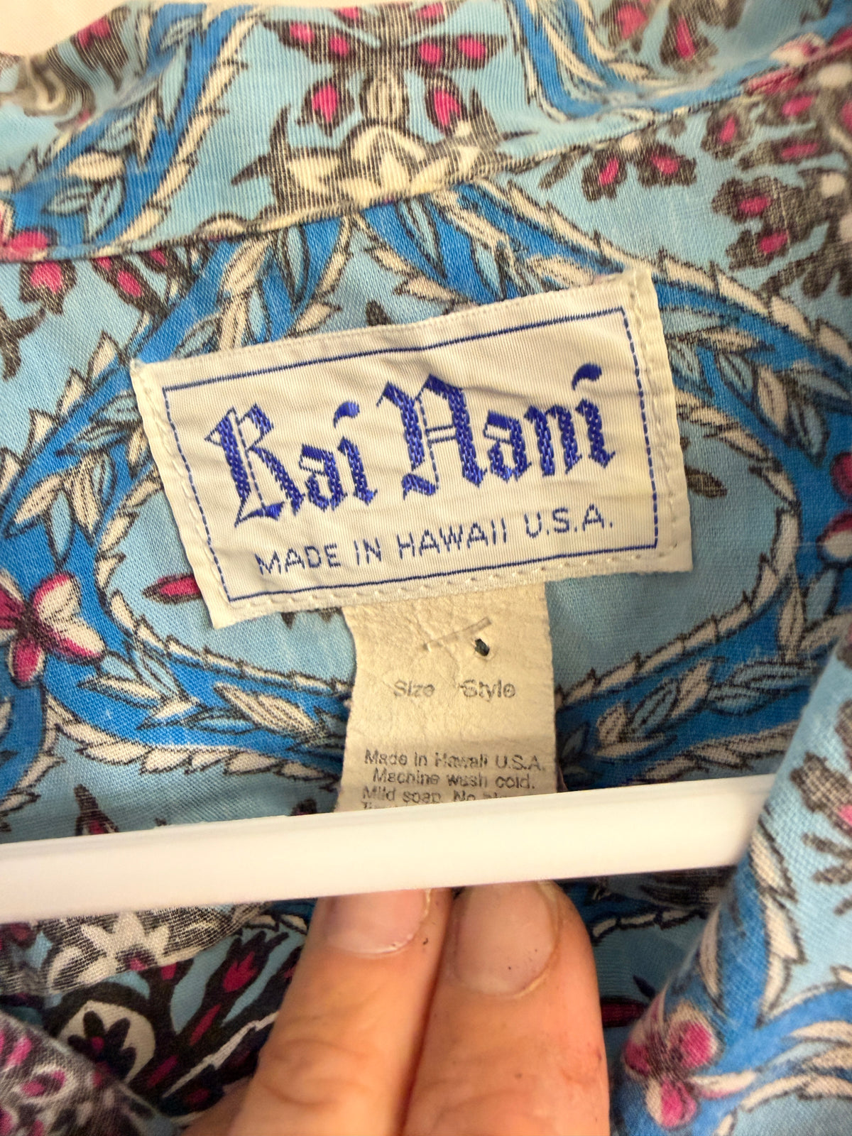 Vintage Kai Nani Hawaiian Shirt Made in Hawaii USA Blue Floral Tropical Button Front Aloha Shirt Retro Resort Wear