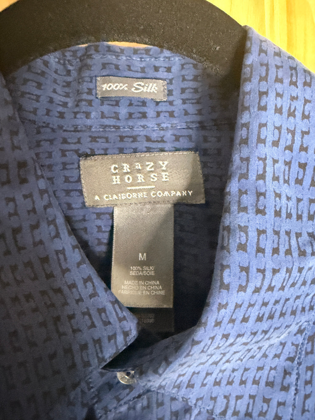 Vintage Crazy Horse 100% Silk Blue Textured Button Up Shirt Mens Medium