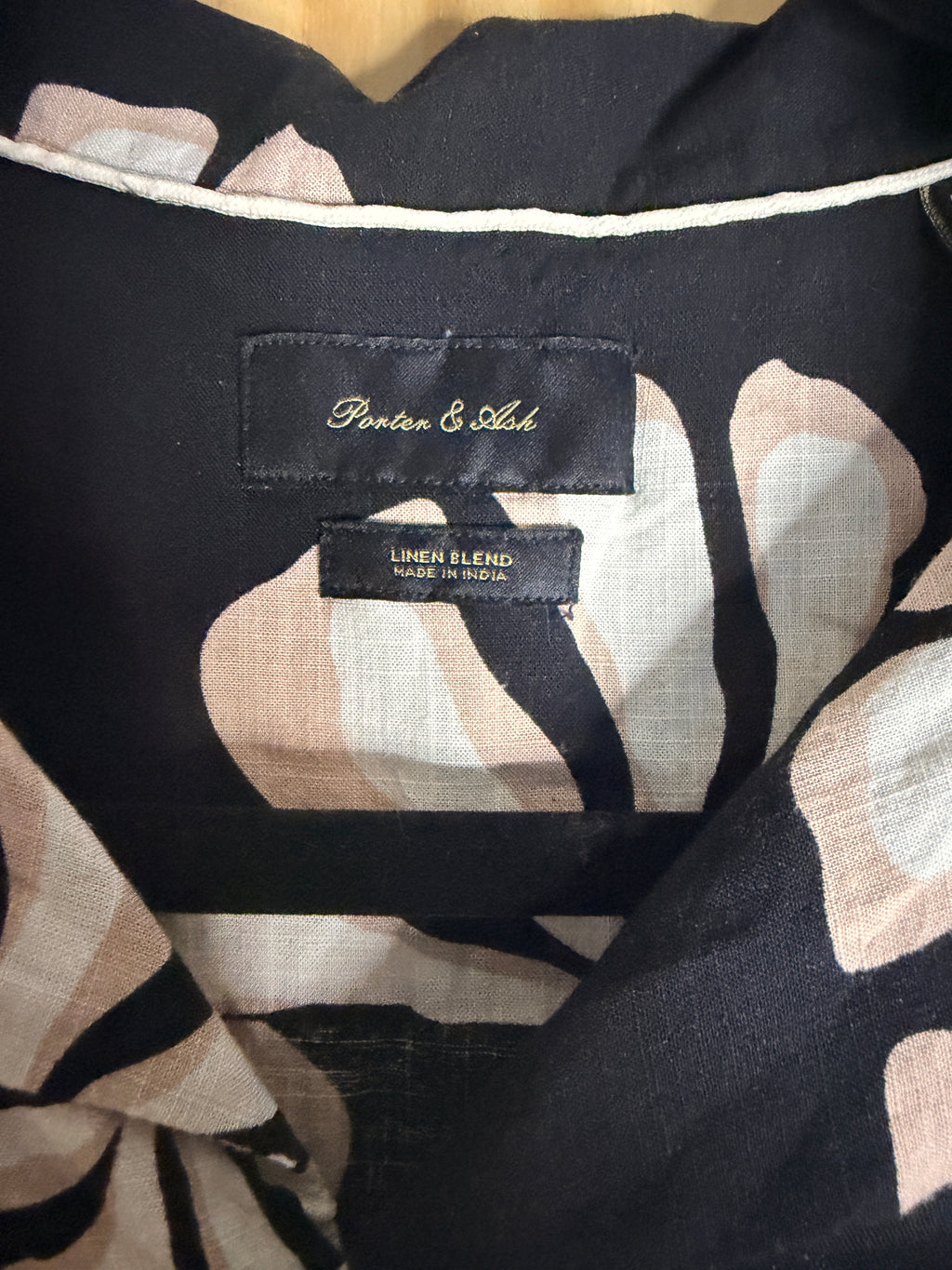 Porter & Ash Linen Blend Camp Shirt Black Floral Tropical Button Front