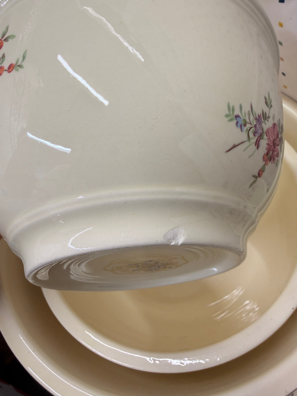 Vintage Household Institute Priscilla Ovenware Set – 3 Nesting Mixing Bowls, Covered Casserole & Pitcher – Floral Farmhouse Kitchen – 1940s 1950s