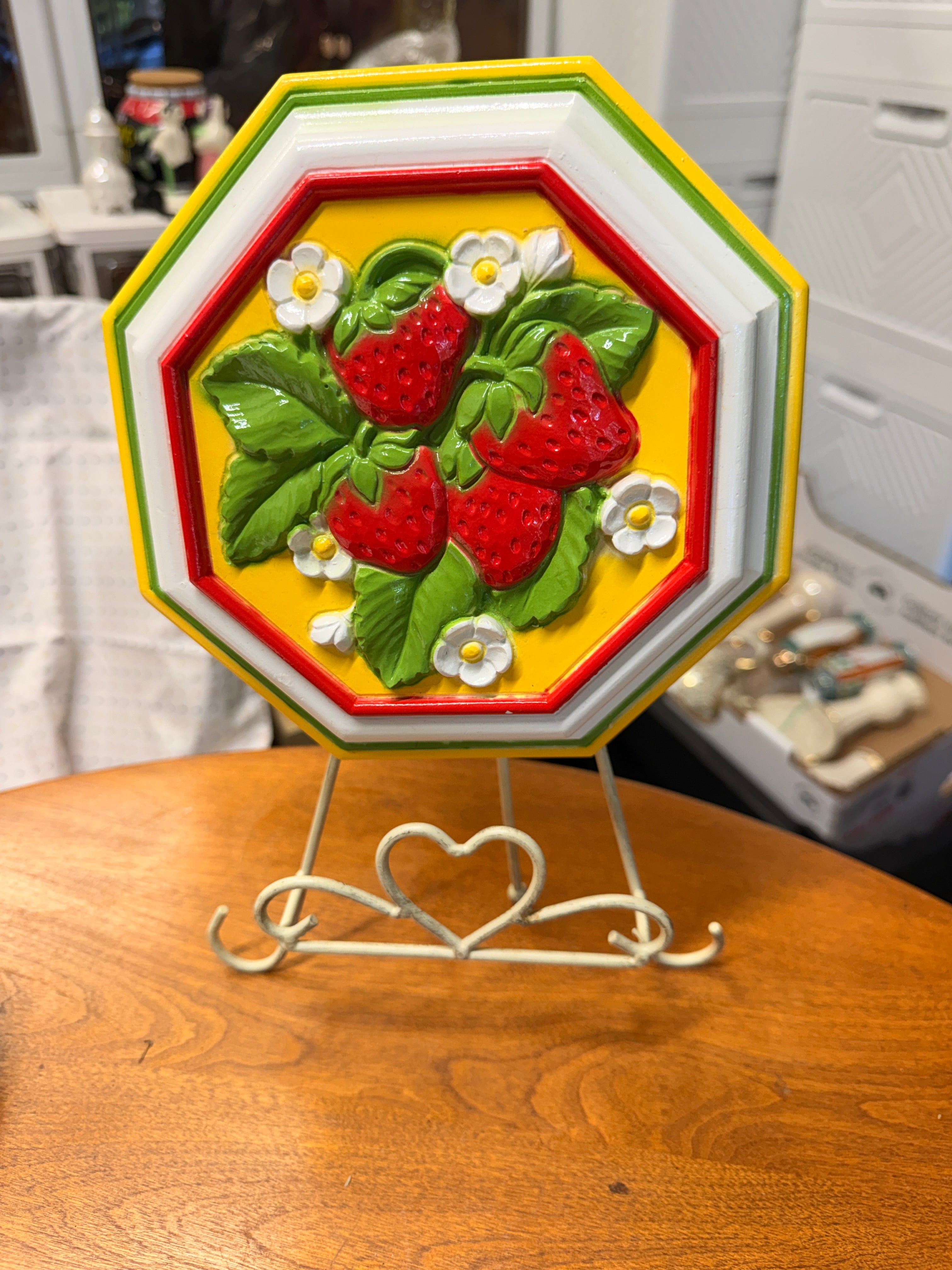 Vintage Strawberry Kitchen Collection – Curated Lot