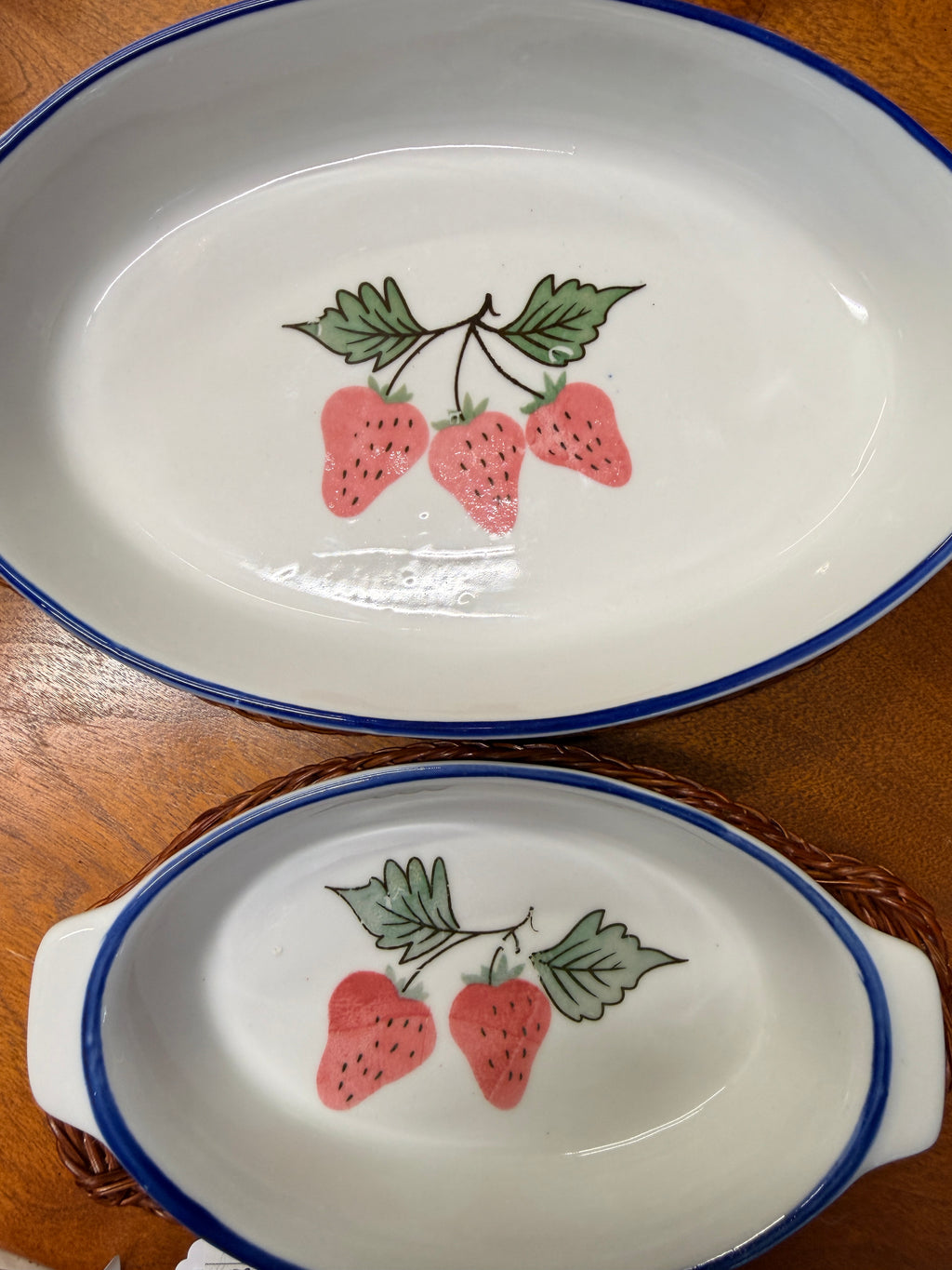 Vintage Strawberry Kitchen Collection – Curated Lot