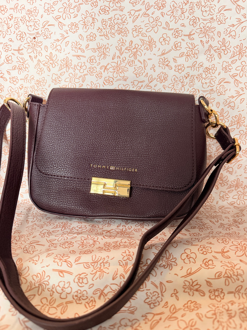 Tommy Hilfiger Burgundy Crossbody