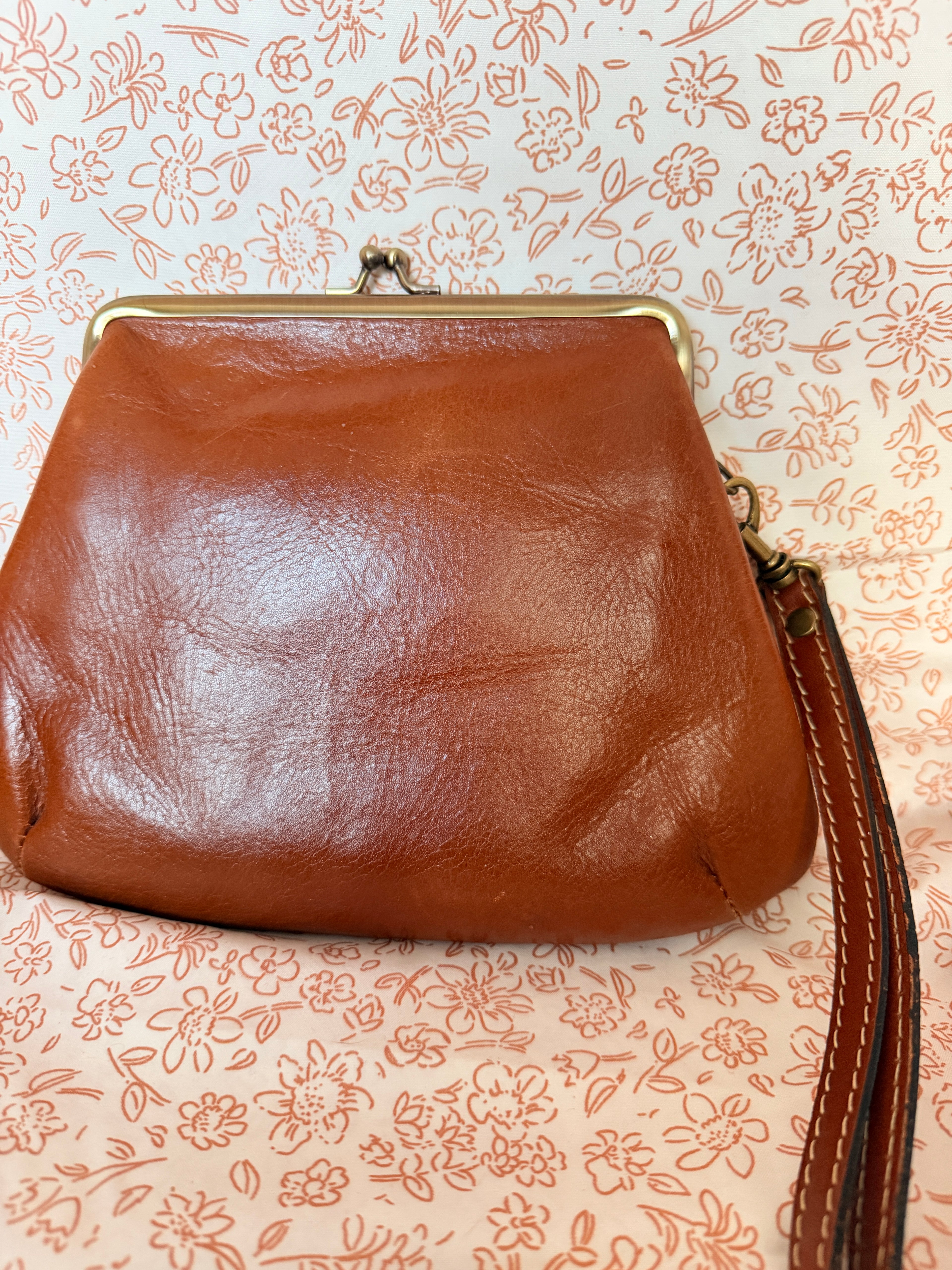 Patricia Nash Leather Kiss Lock Wristlet