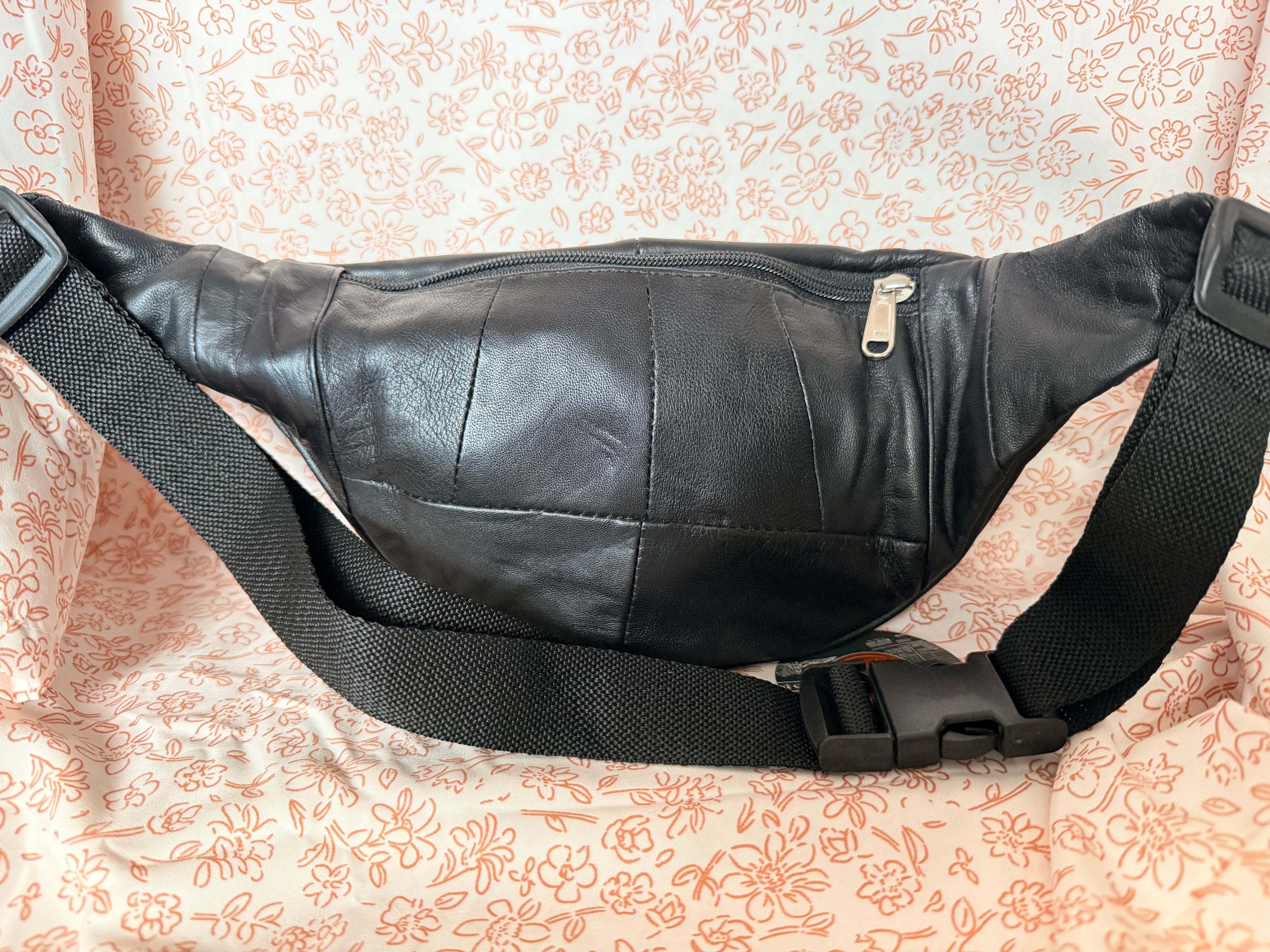 Li Black Leather Fanny Pack