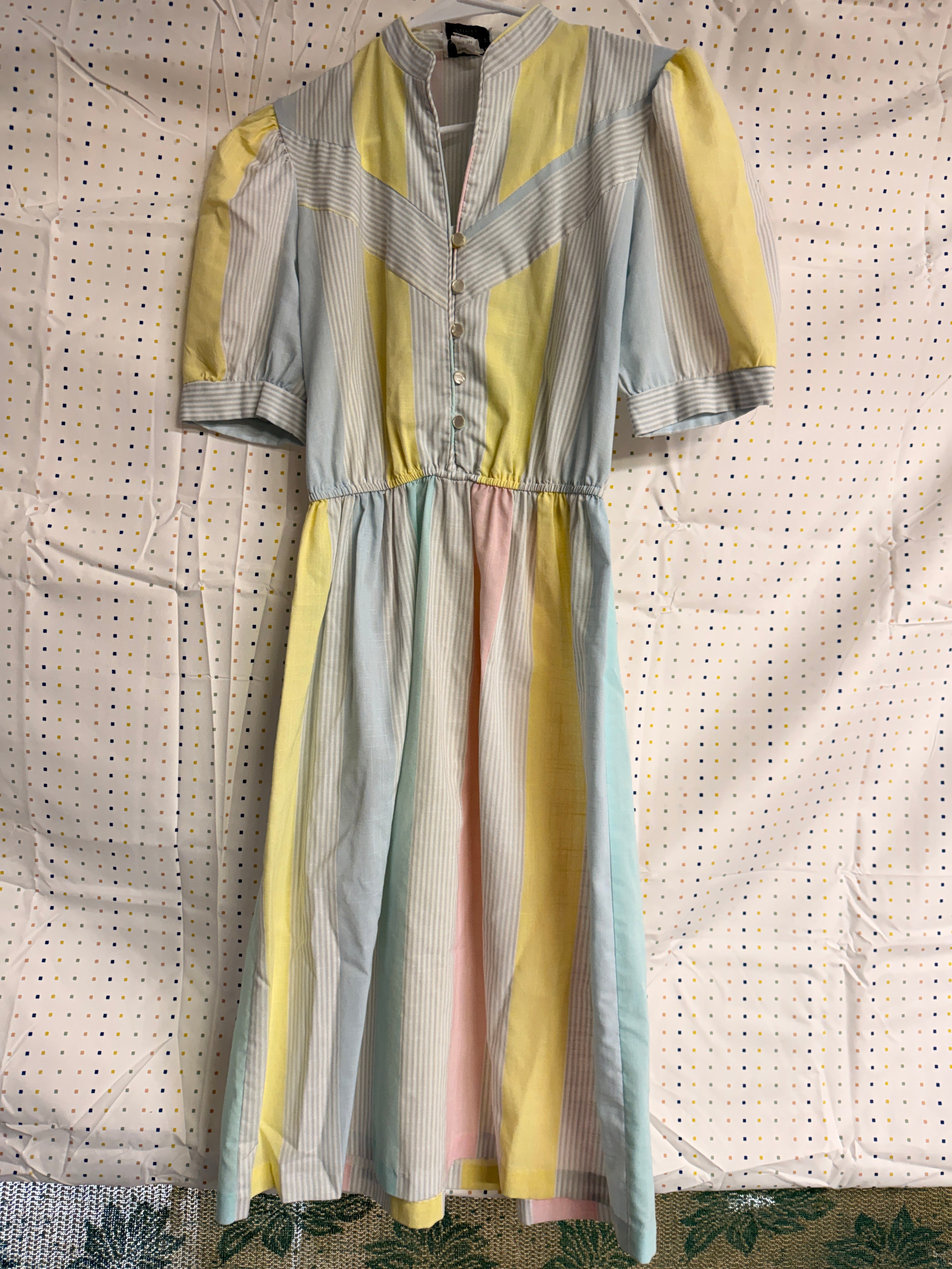 Stuart Alan Petites Pastel Stripe Dress (Size 6)
