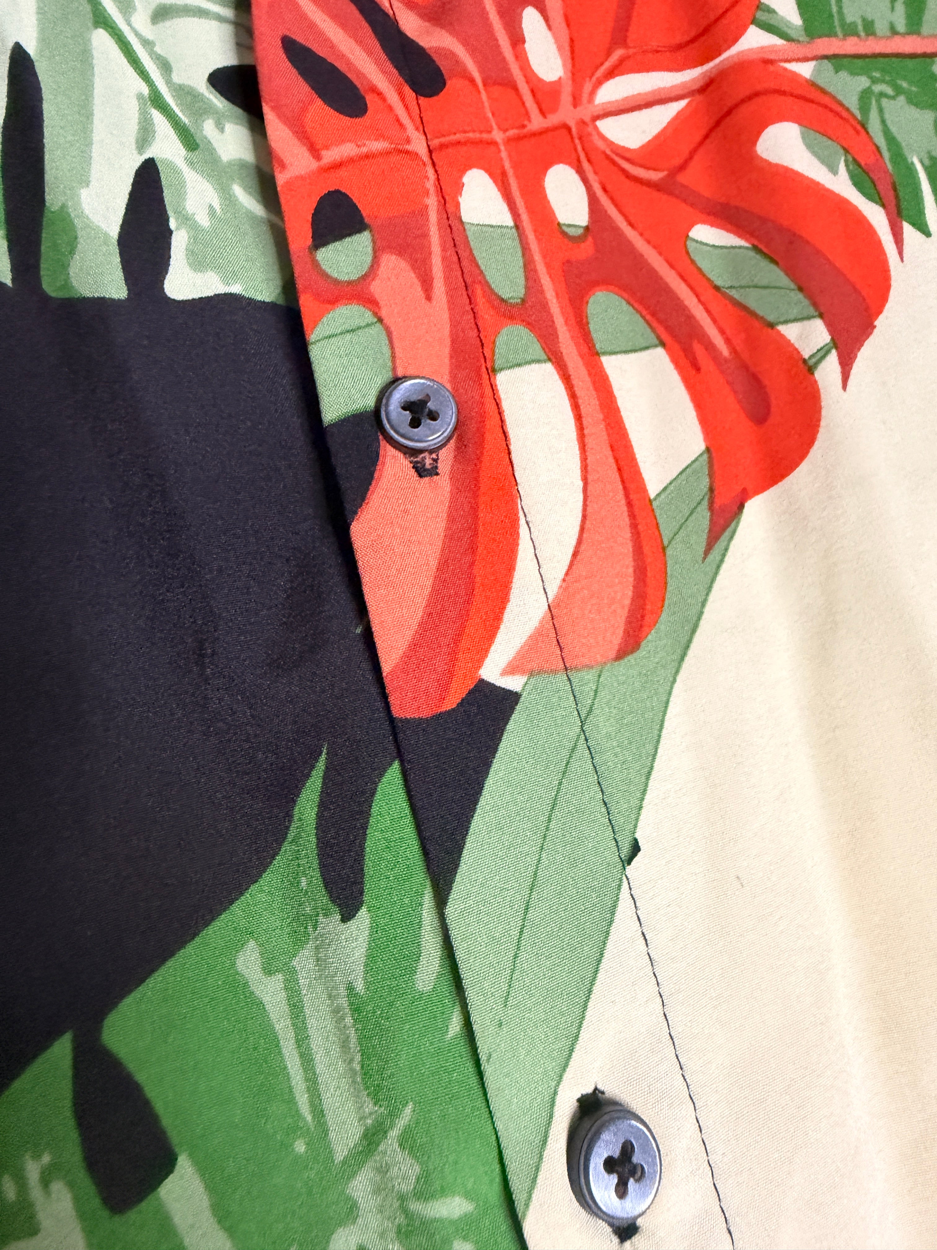 Good Vibes Tropical Hawaiian Camp Shirt Men's XL Monstera Leaf Button Up