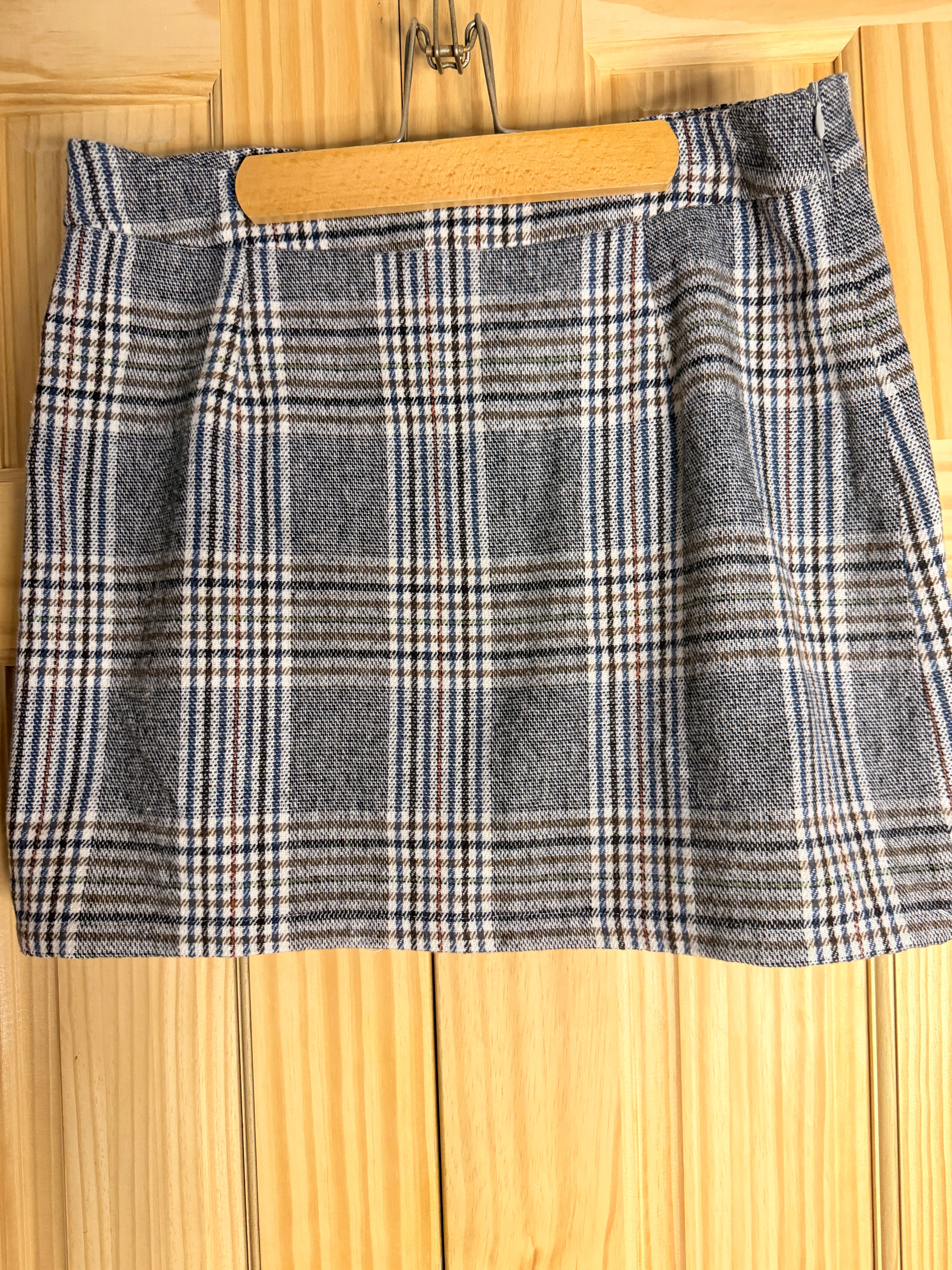 Women's Plaid Mini Skirt Gray Blue Brown Checkered Size Large
