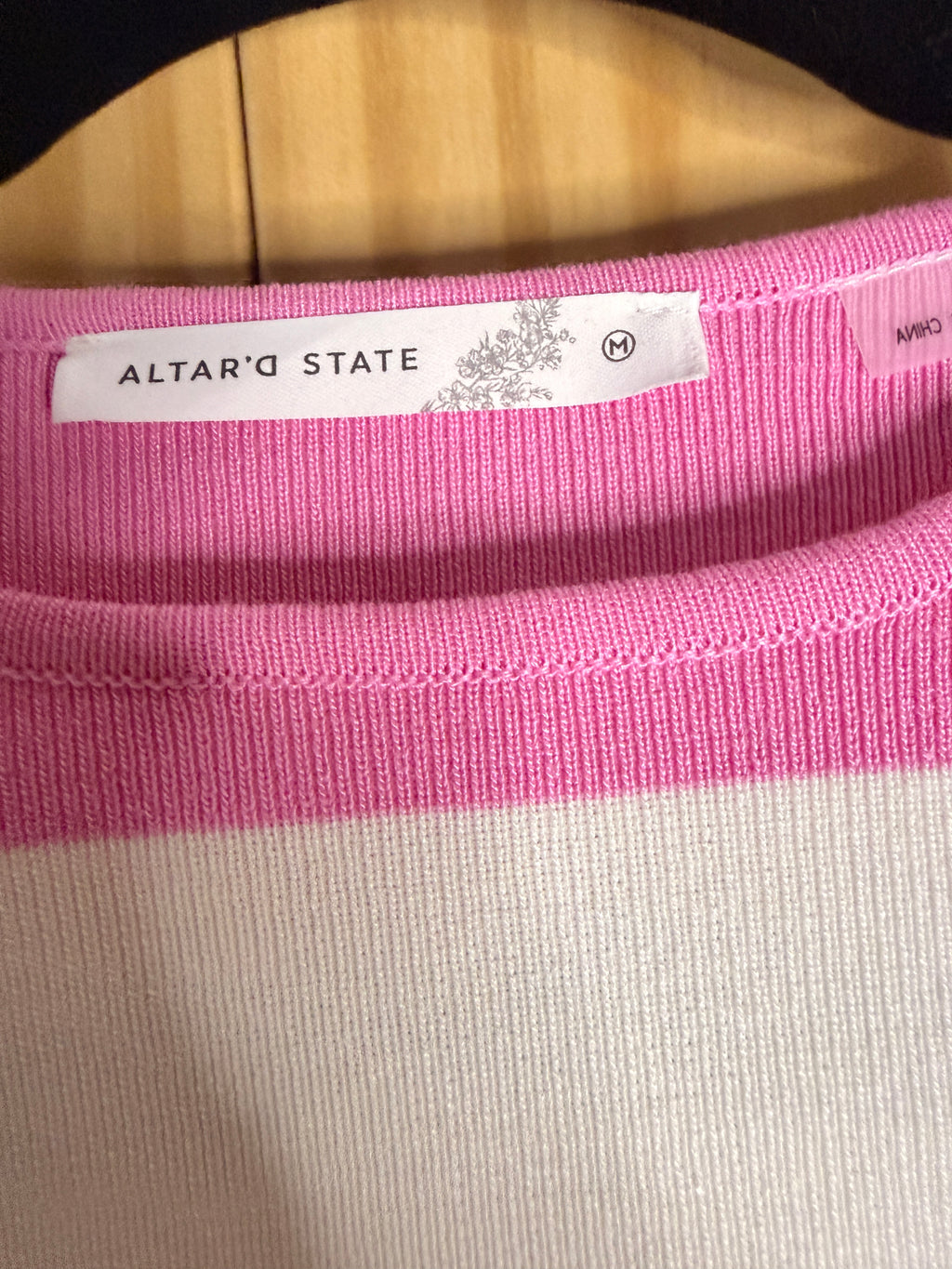 Altar'd State Pink White Green Striped Cropped Sweater Women's Medium NWT