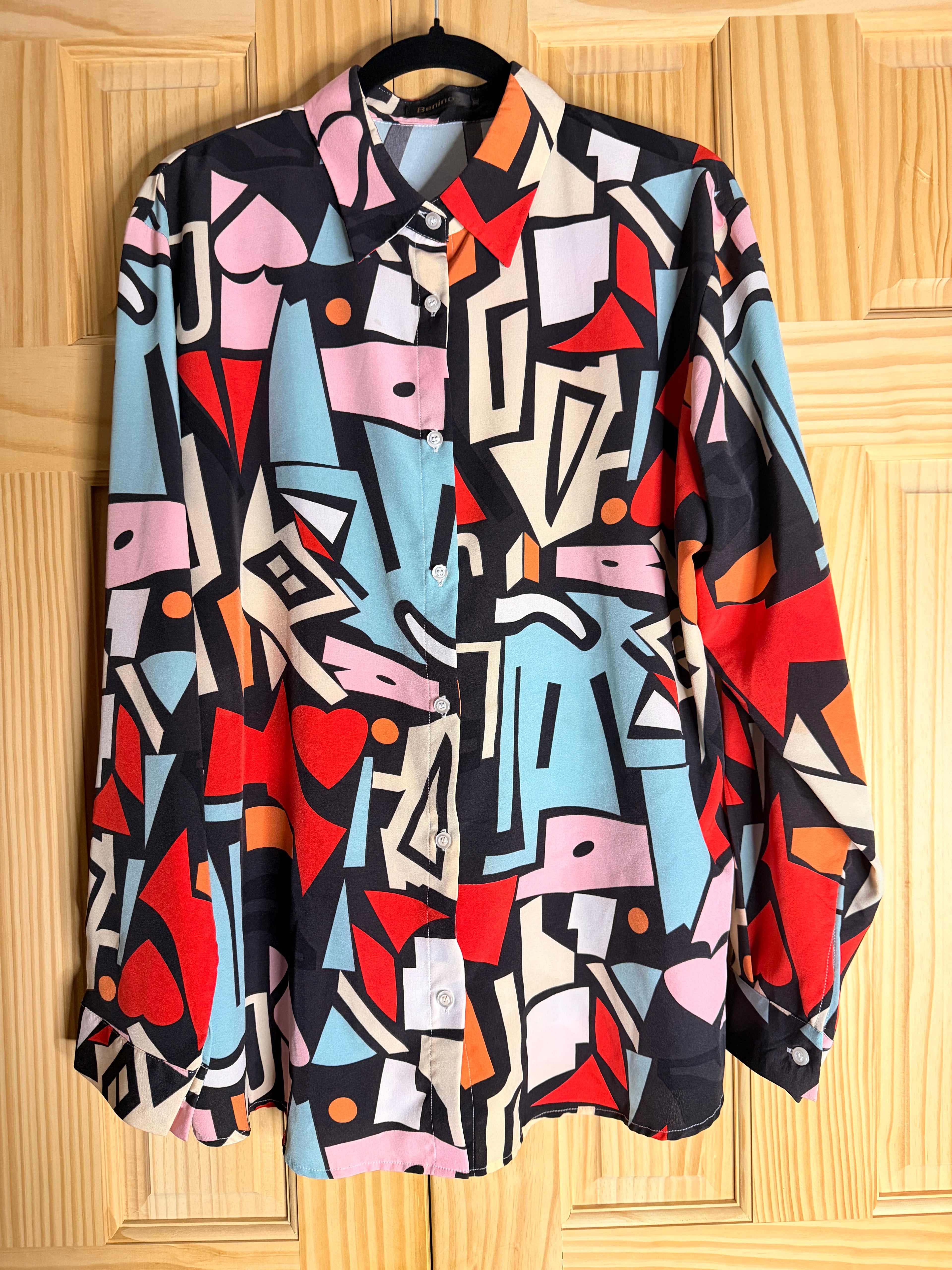 Beninos Abstract Geometric Print Button Front Blouse