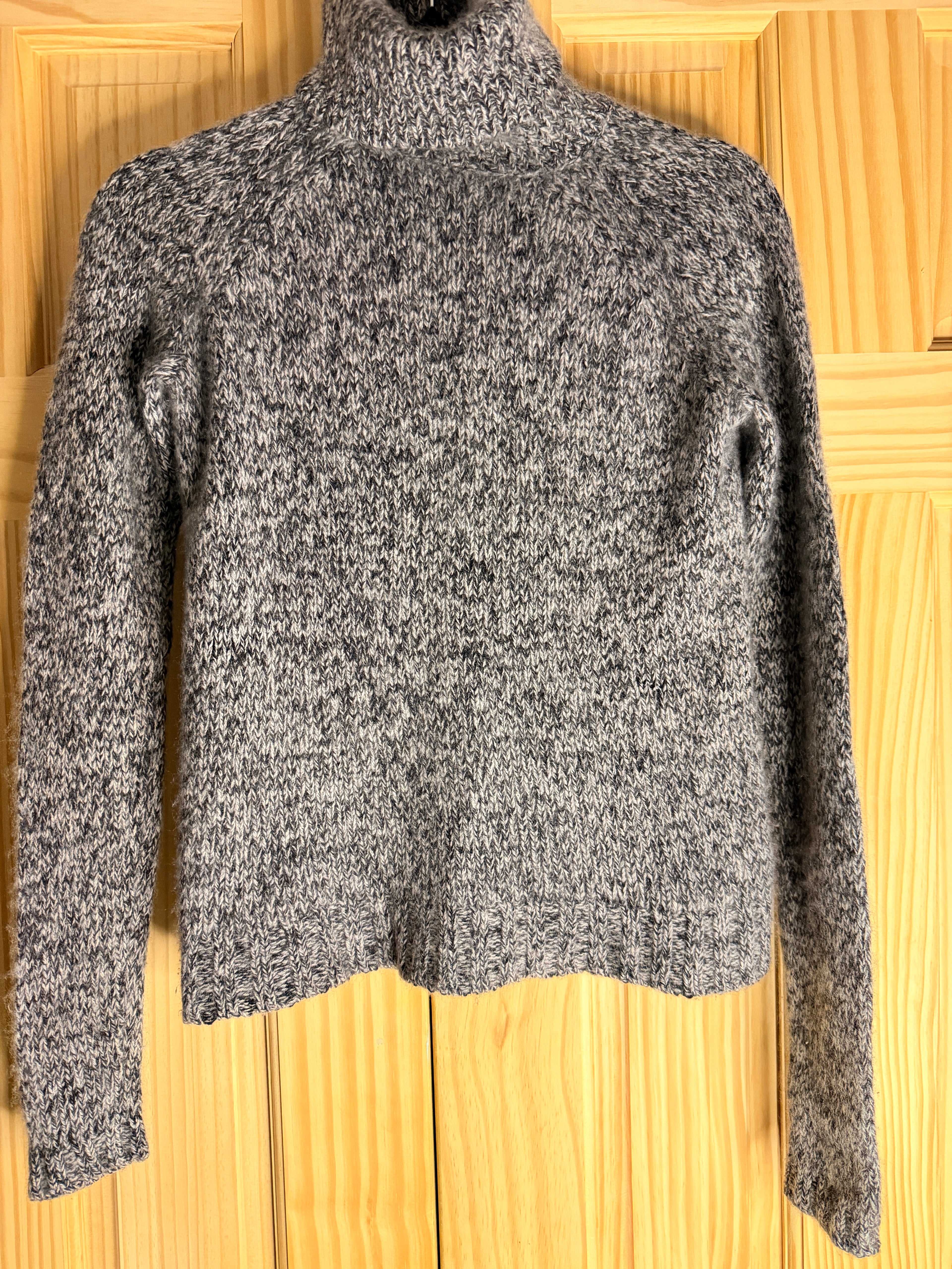Ann Taylor 100% Cashmere Gray Turtleneck Sweater XS