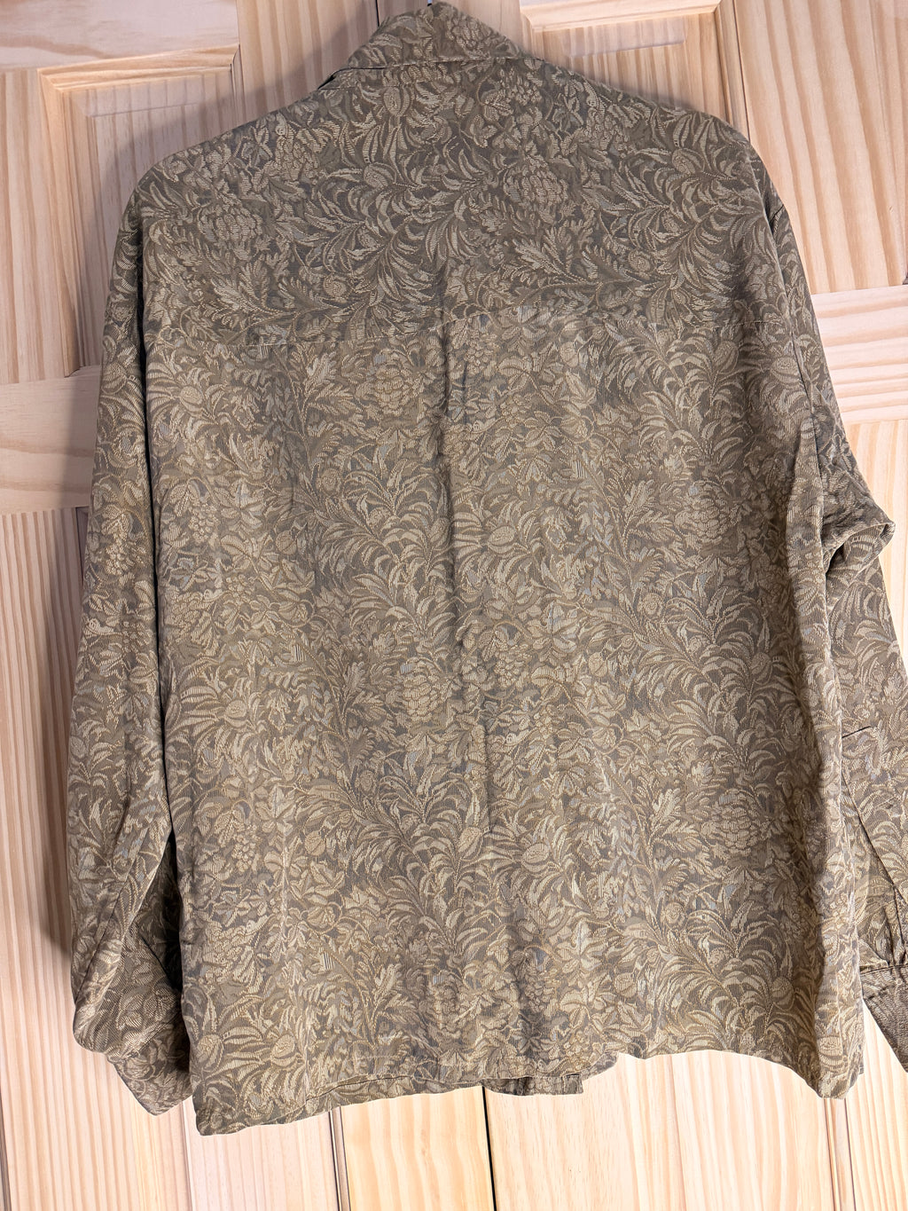 Ellen Tracy by Linda Allard 100% Silk Damask Jacquard Blouse