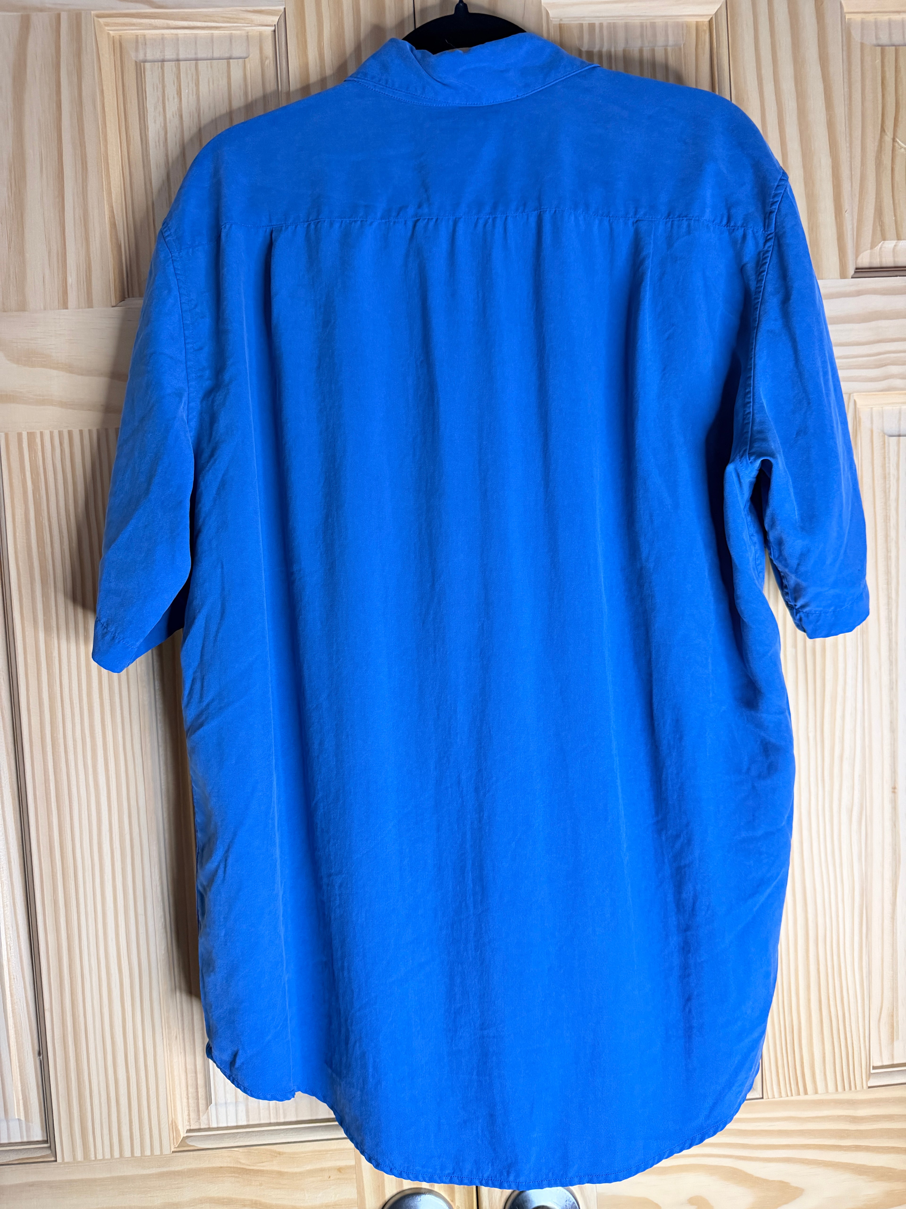 Claiborne 100% Silk Royal Blue Short Sleeve Button Front Shirt Large