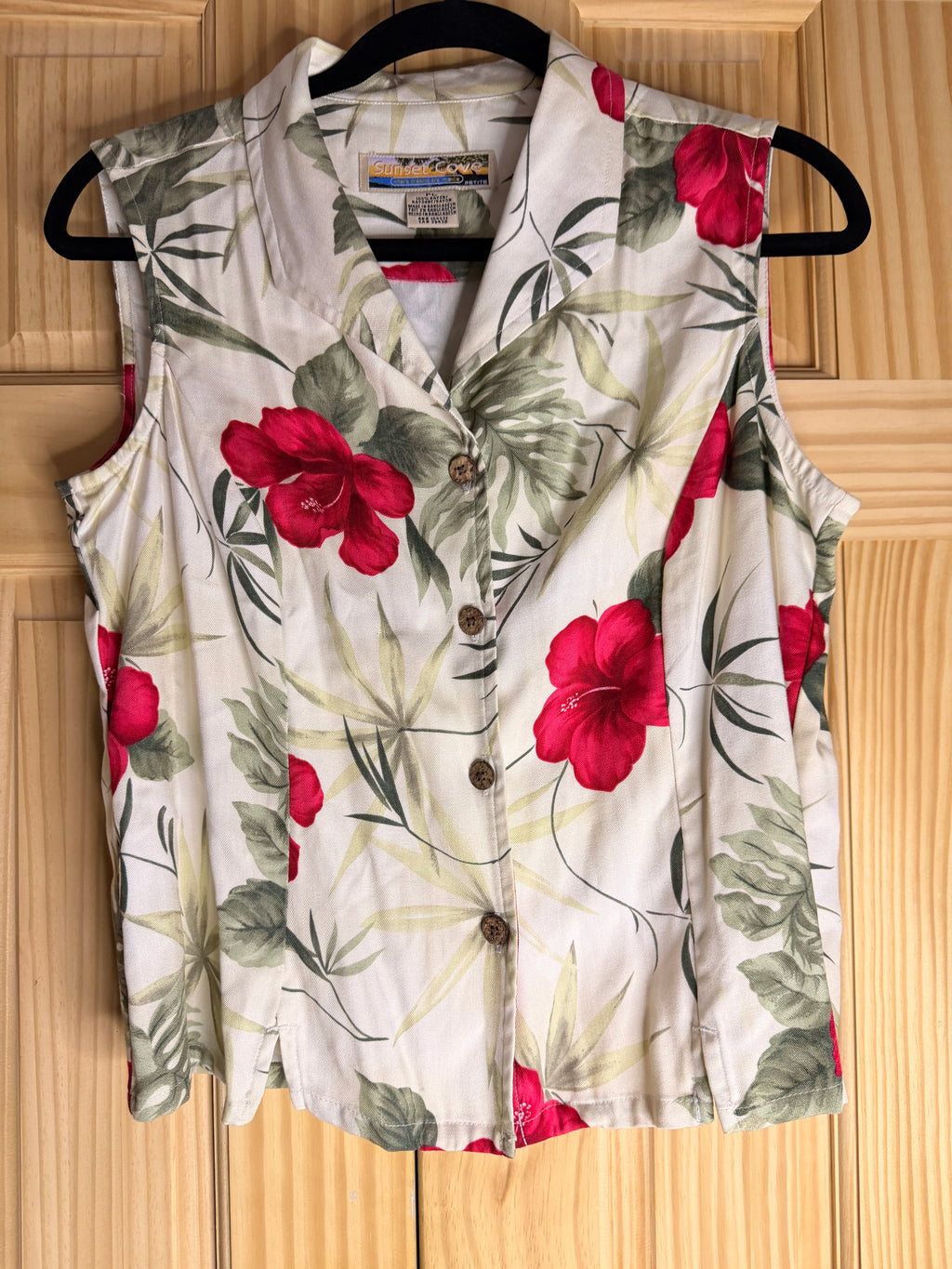 Sunset Cove Tropical Hibiscus Rayon Sleeveless Blouse | Petite Large