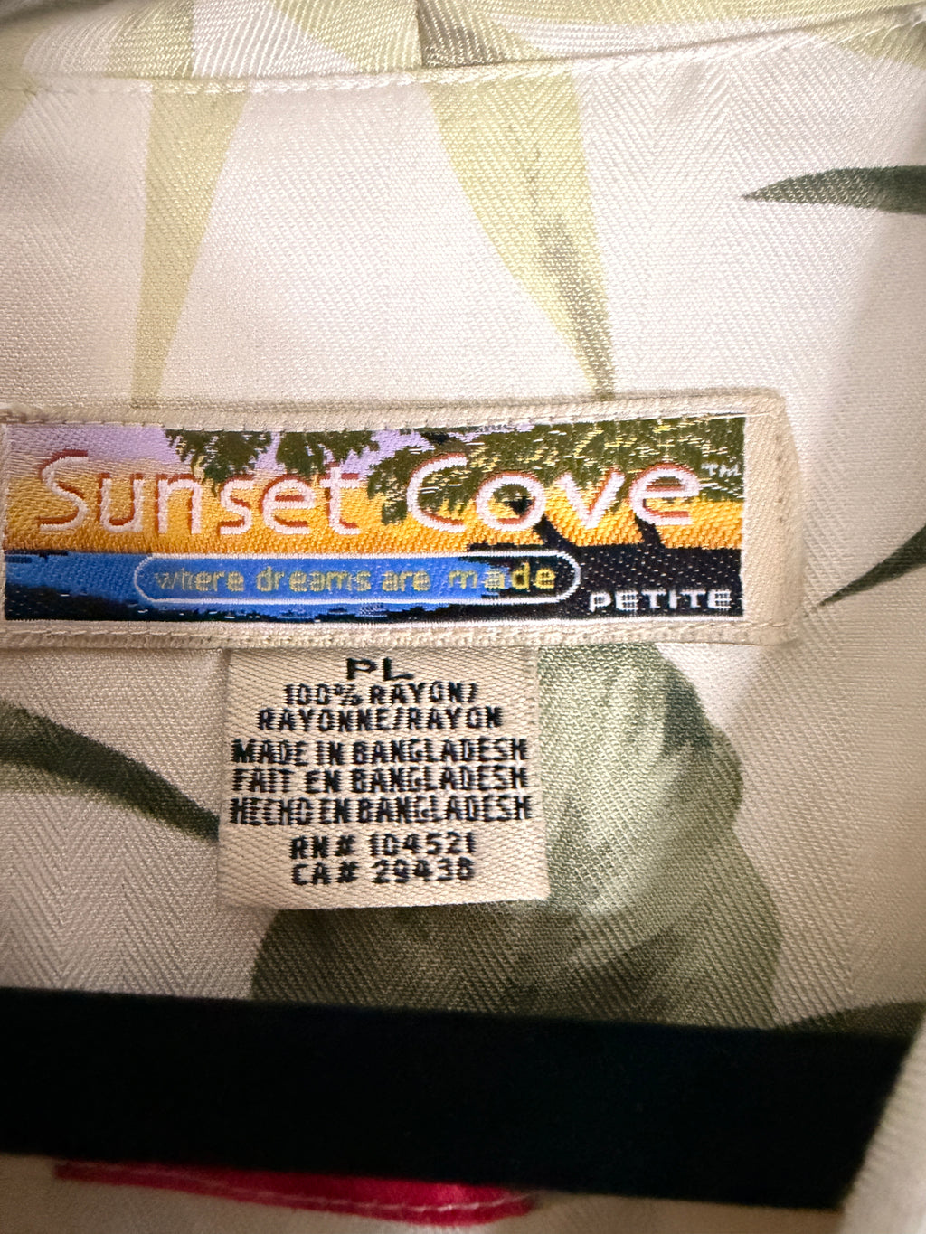 Sunset Cove Tropical Hibiscus Rayon Sleeveless Blouse | Petite Large