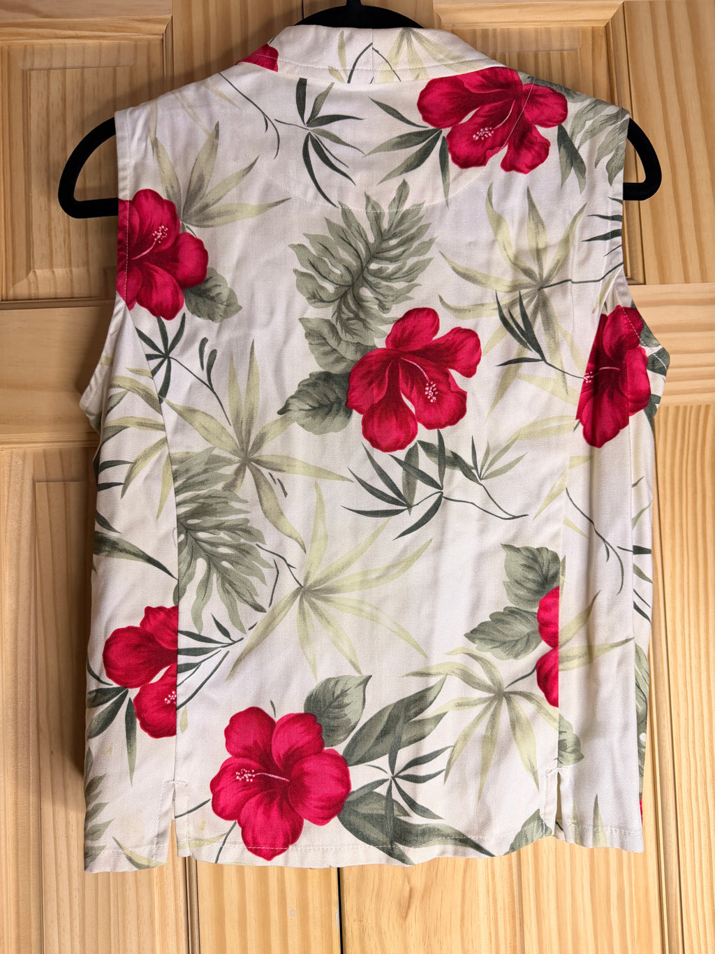 Sunset Cove Tropical Hibiscus Rayon Sleeveless Blouse | Petite Large