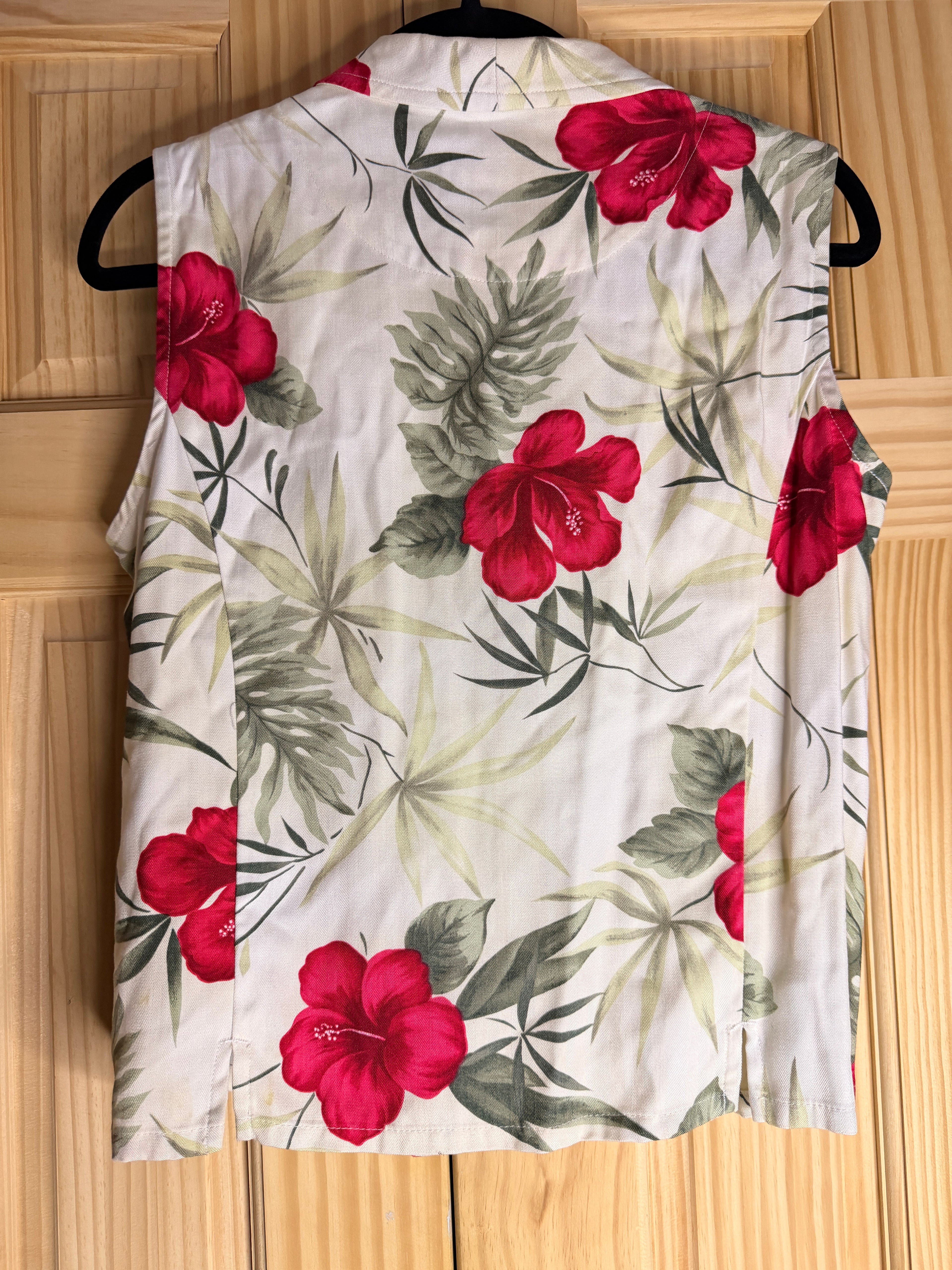 Sunset Cove Tropical Hibiscus Rayon Sleeveless Blouse | Petite Large