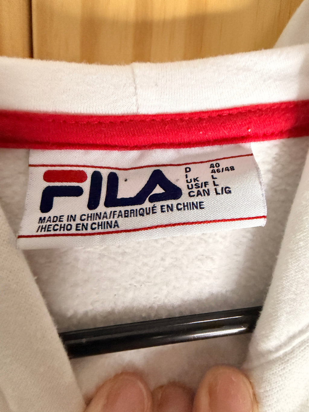 FILA White Cropped Hoodie | Chenille Logo Sweatshirt | Women's Large