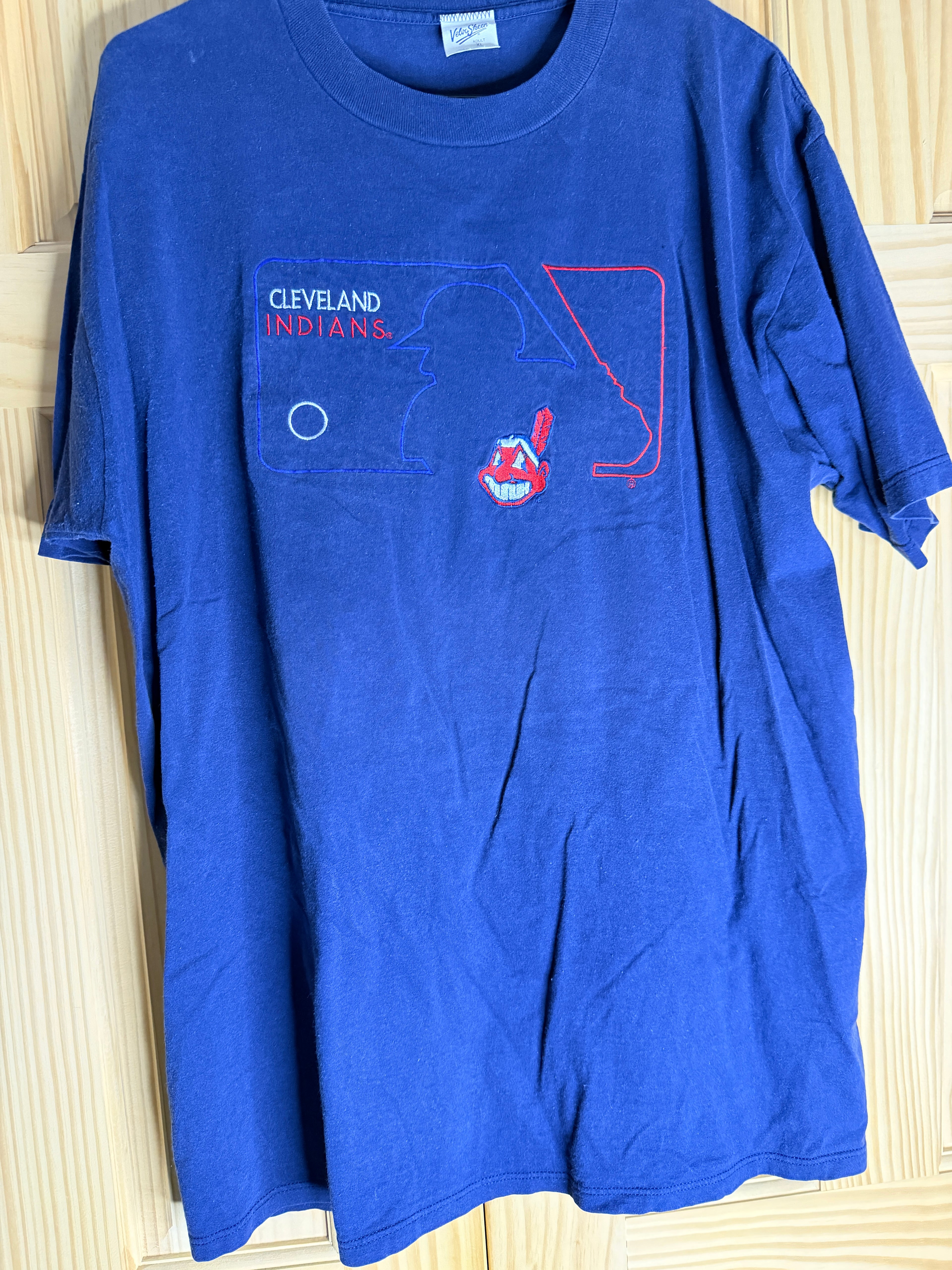 Cleveland Indians Velva Sheen T-Shirt (XL)