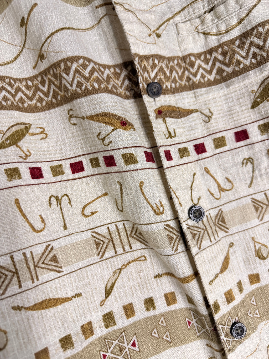 Woolrich Fishing Lure Print Short Sleeve Button Shirt | Men's Large