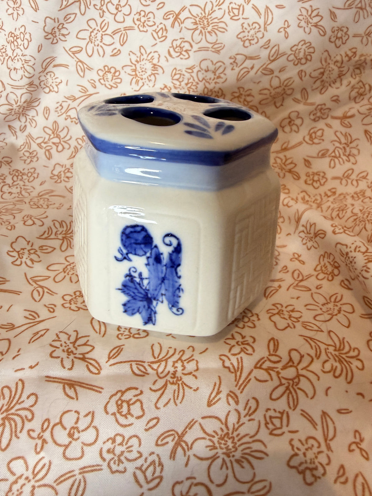 Vintage Blue & White Porcelain Toothbrush Holder Vanity Organizer Floral Design