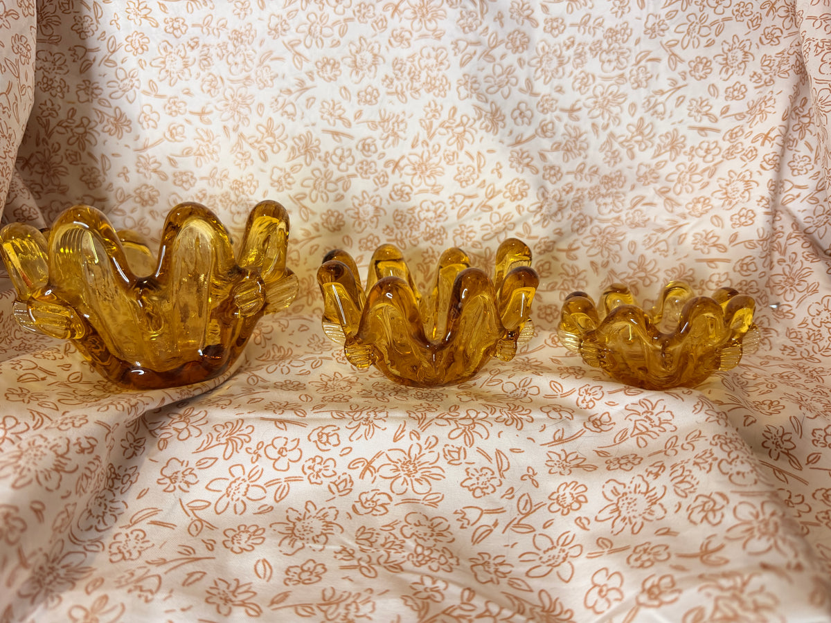Vintage Italian Amber Art Glass Ruffled Bowl Set of 3 | Hand Blown Freeform Glass | Mid Century Modern Decor | Murano Style Console Bowls