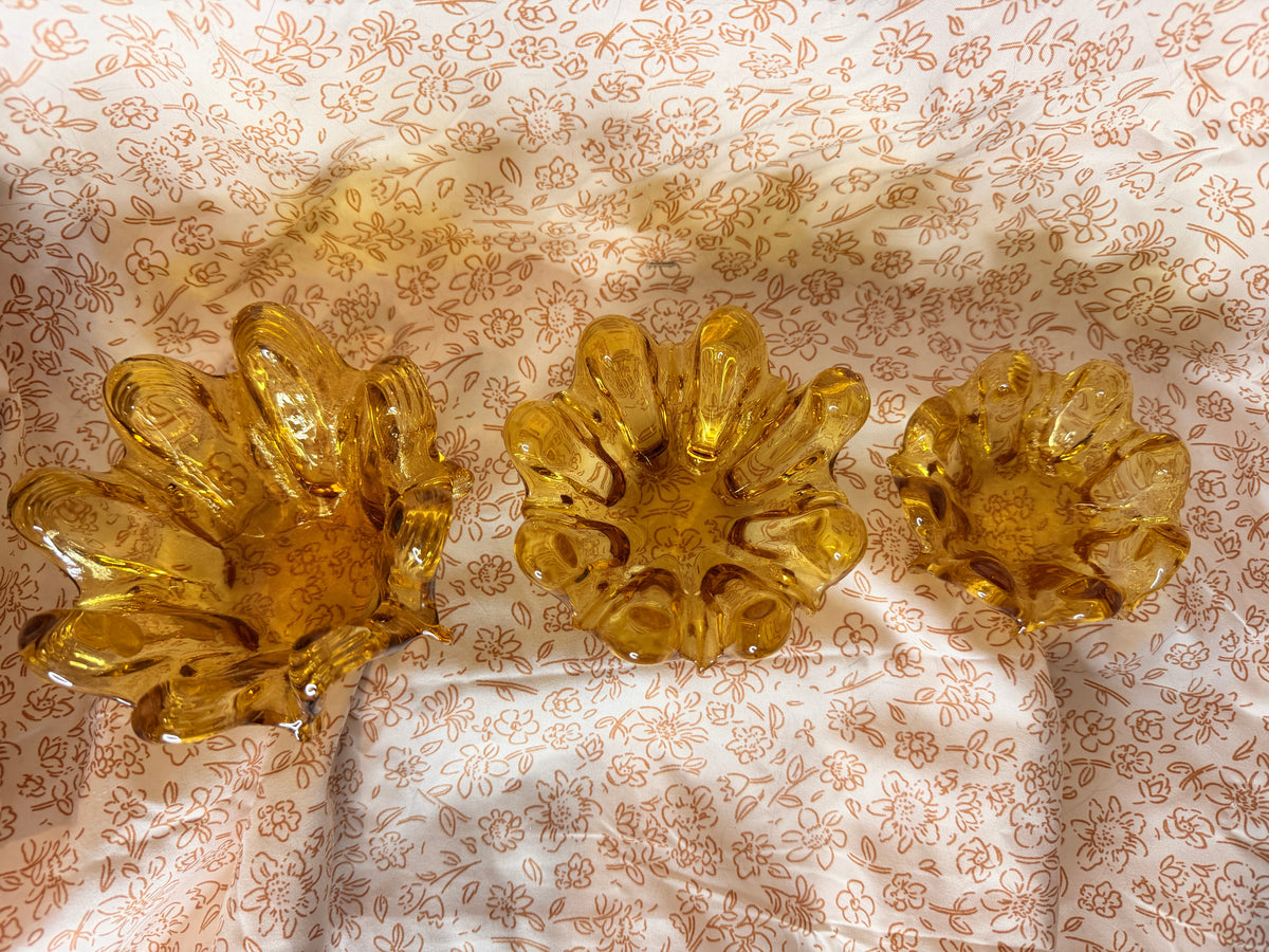 Vintage Italian Amber Art Glass Ruffled Bowl Set of 3 | Hand Blown Freeform Glass | Mid Century Modern Decor | Murano Style Console Bowls
