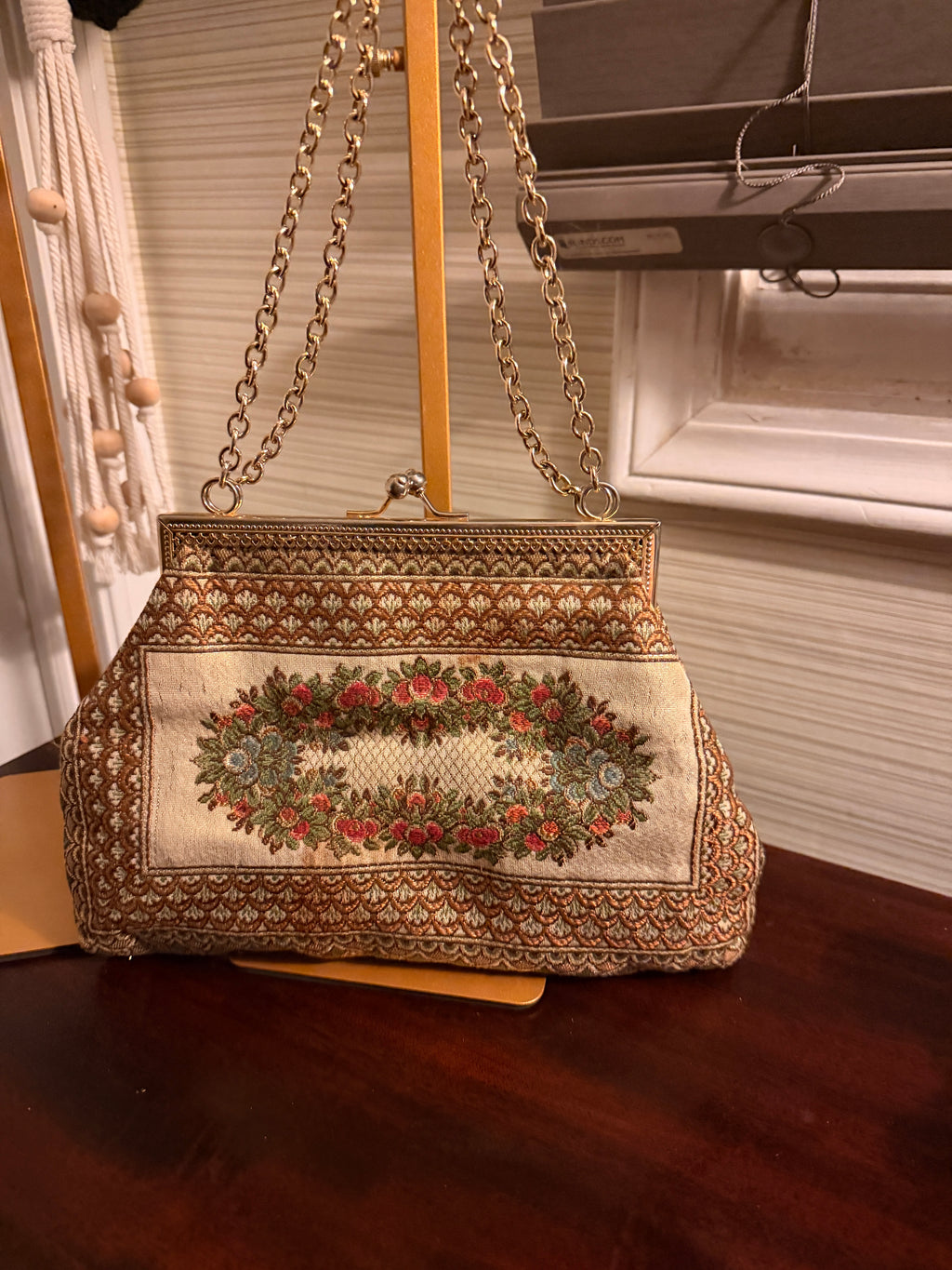 Vintage Italian Floral Tapestry Handbag Kiss Lock Purse Made in Italy