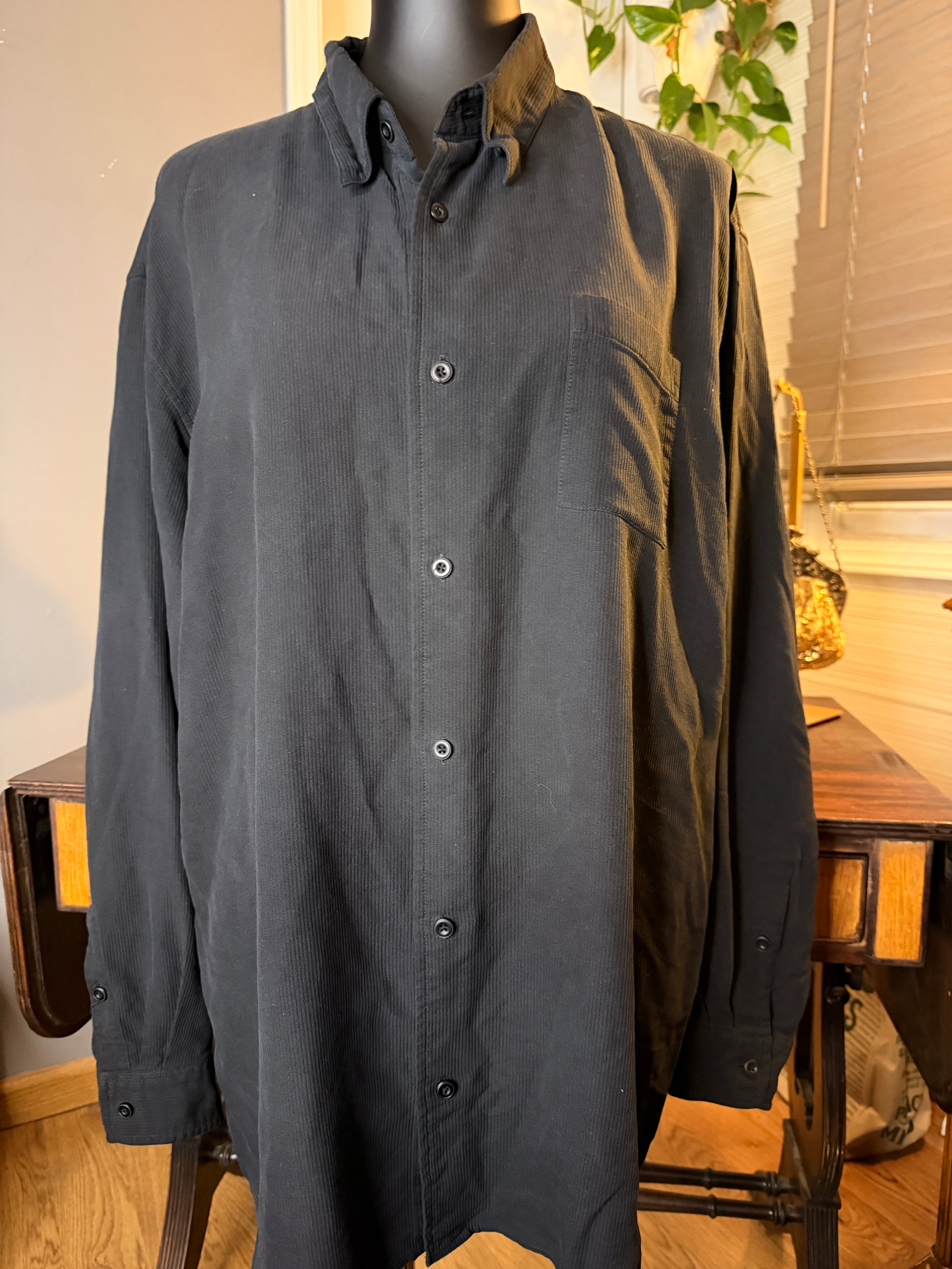 Vintage Sette Ponti 100% Silk Black Textured Button Up Shirt Mens XL Long Sleeve Crinkle Silk Minimalist Dress Shirt