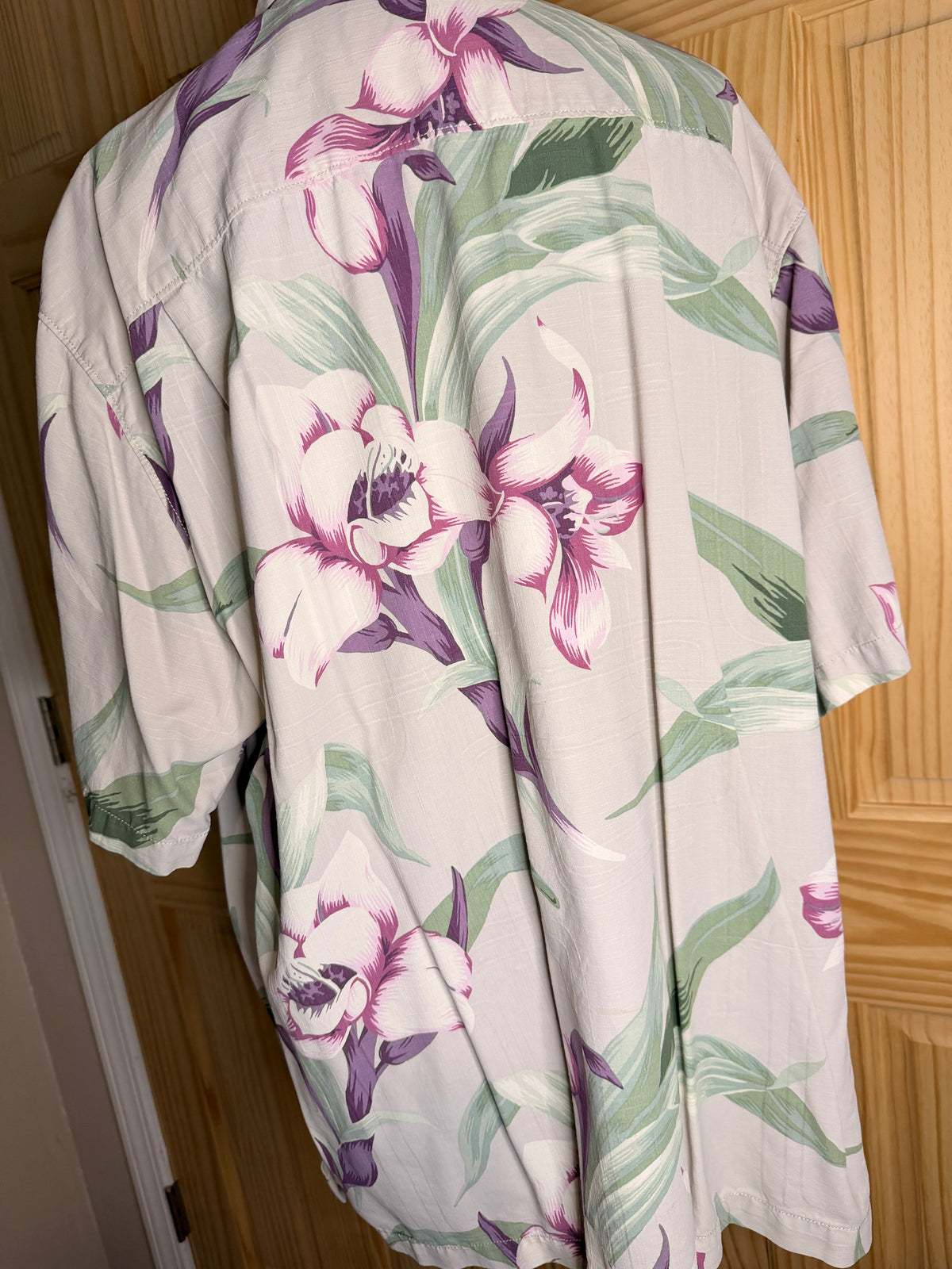 Tommy Bahama Floral Silk Camp Shirt Women's XL Tropical Button Front Blouse