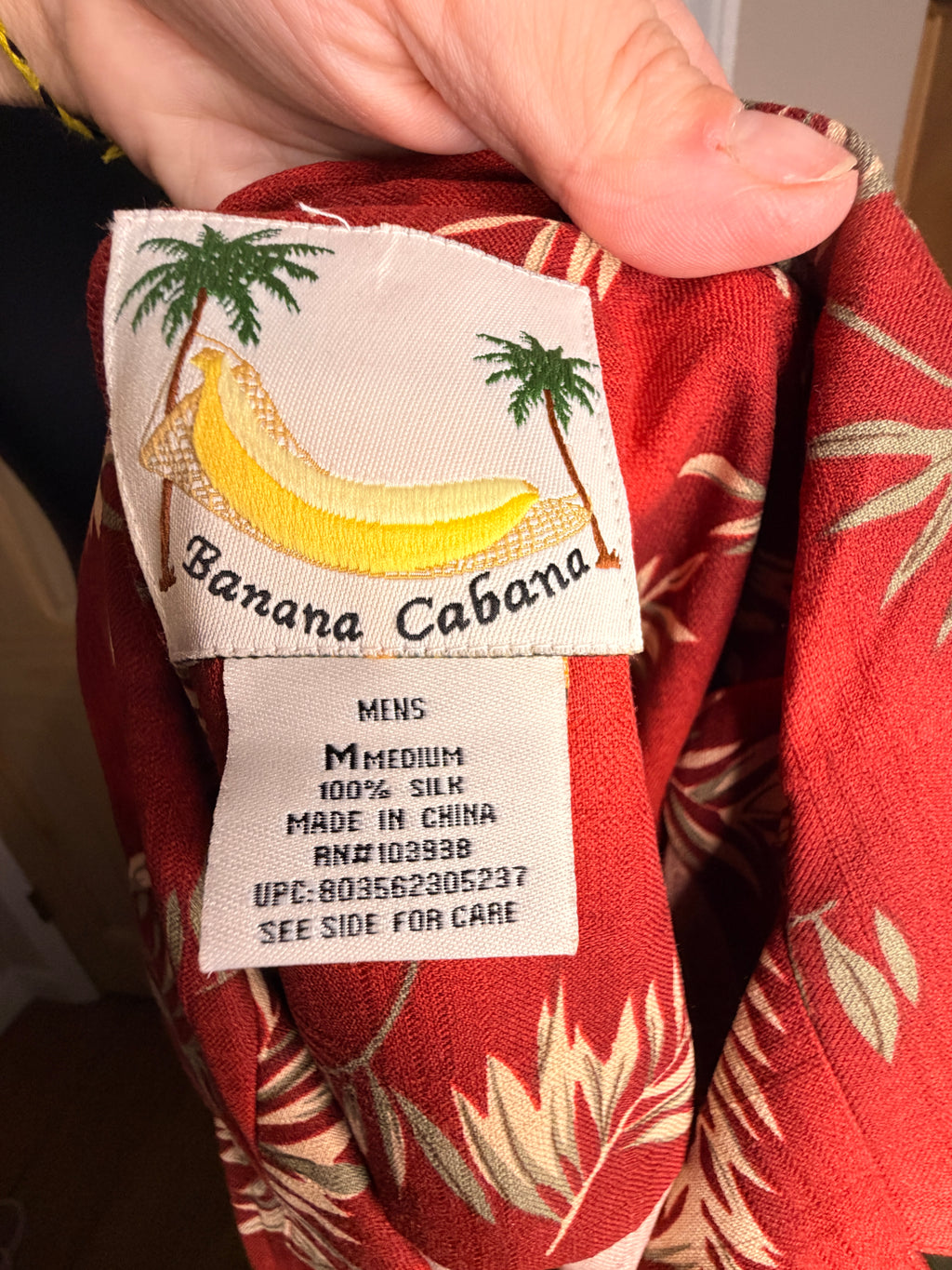 Banana Cabana Men's Red Hawaiian Camp Shirt 100% Silk Palm Print Medium