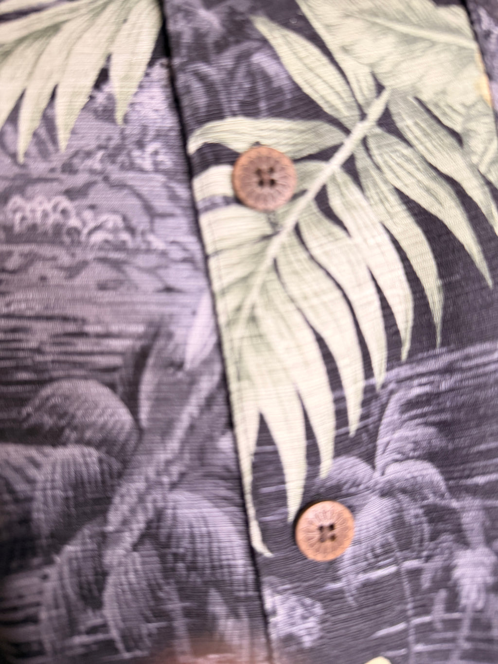 Caribbean Joe Men's Navy Tropical Hawaiian Camp Shirt 100% Silk Medium