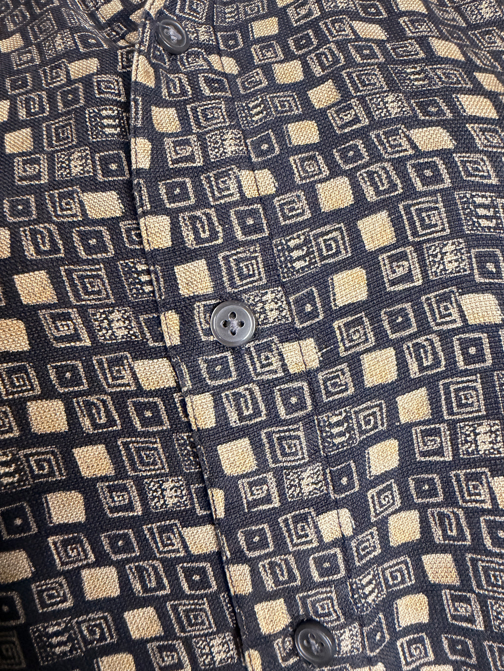 Perry Ellis Men's Geometric Button Front Shirt 100% Silk XL