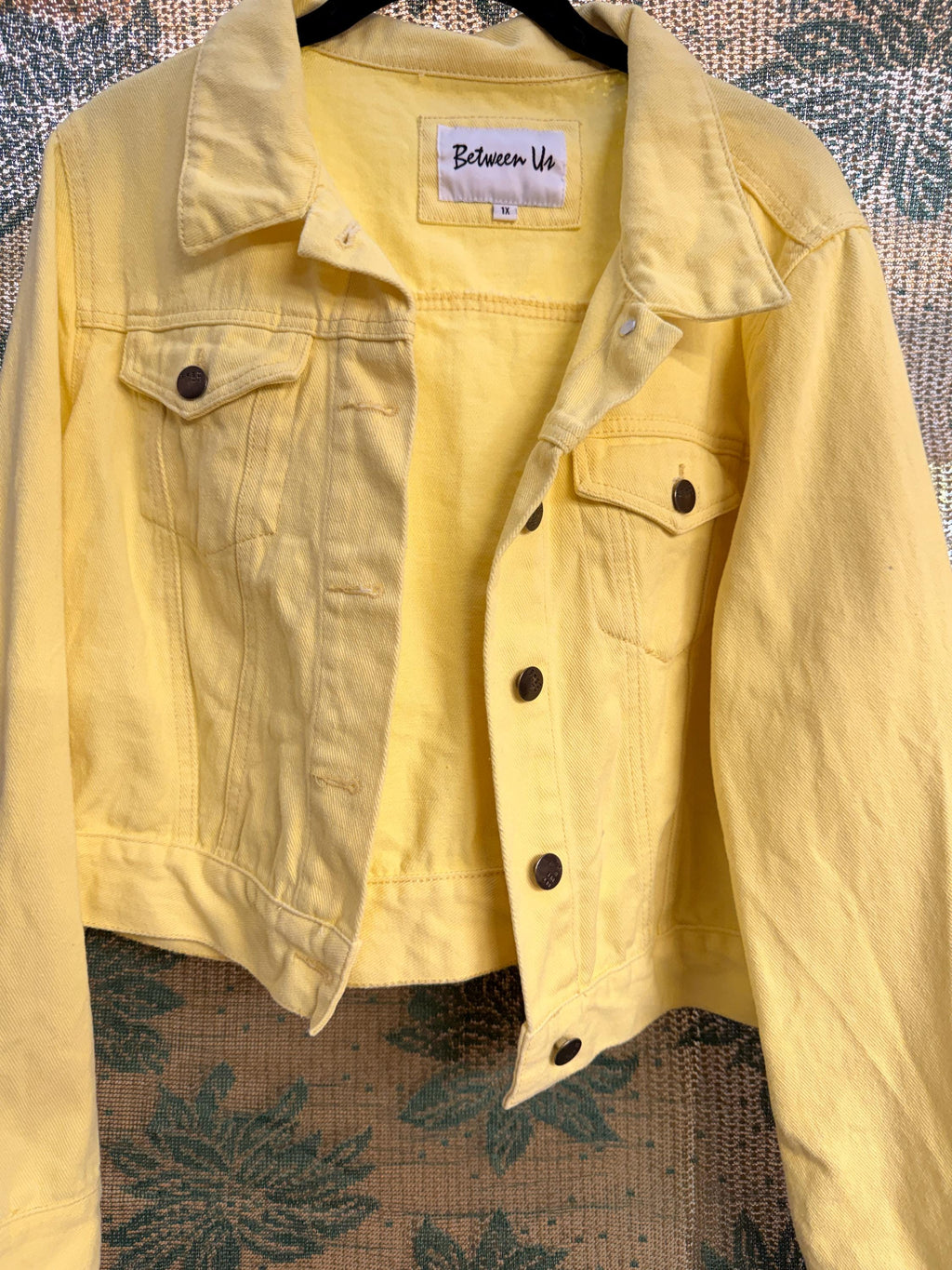 Between Us Yellow Denim Jacket Womens 1X Cropped Jean Jacket Spring Layering Piece