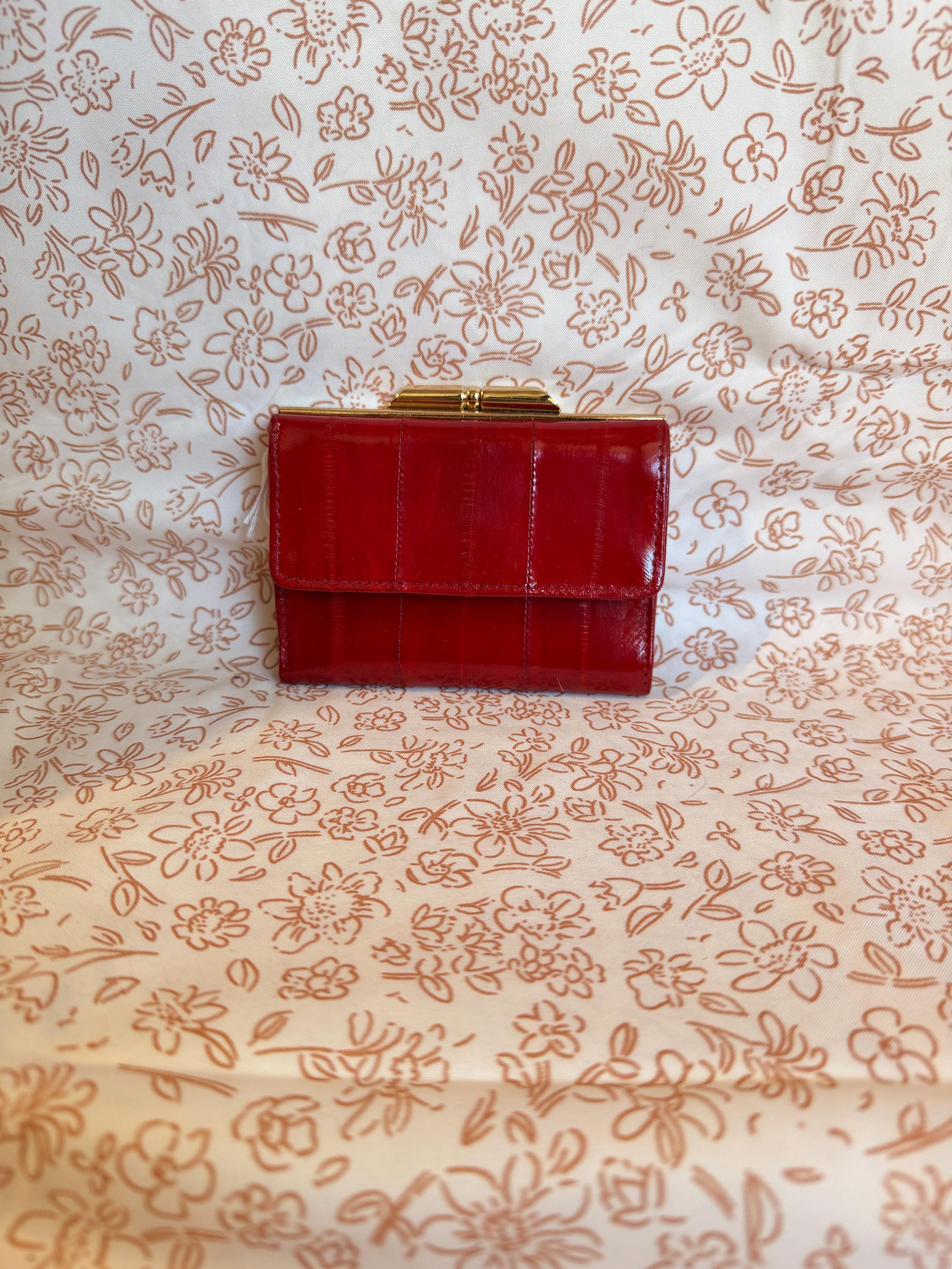 Vintage Red Eel Skin Wallet Kiss Lock Coin Purse Genuine Eelskin